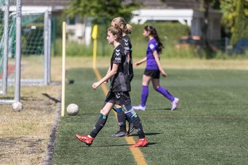 Bild 105 - wBJ SV Henstedt Ulzburg - TuS Rotenhof : Ergebnis: 12:0